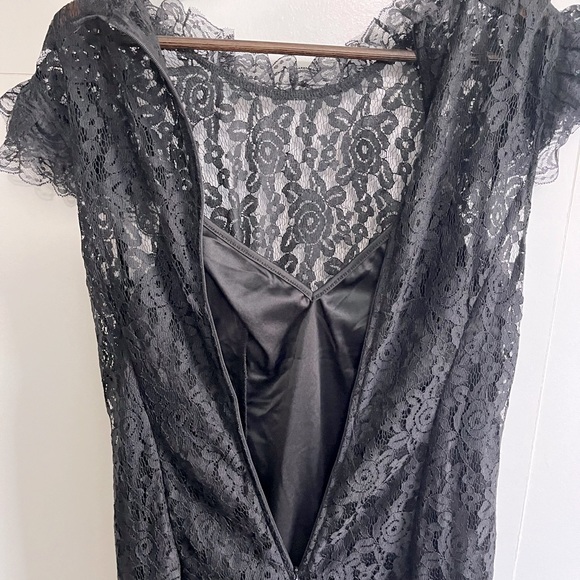Black Lace Vintage Style Dress - Picture 5 of 5